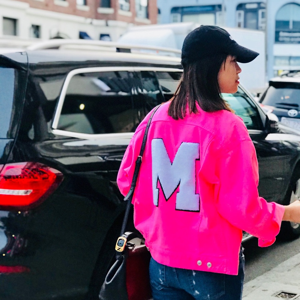 Meet your Posher, Elise